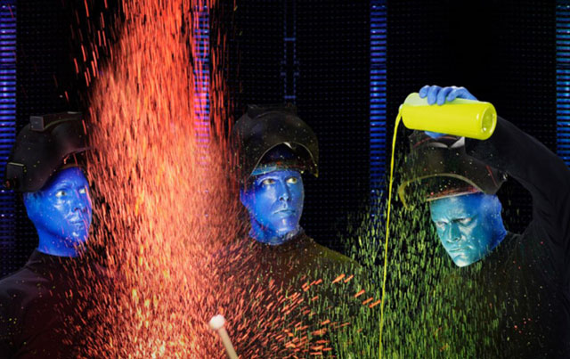 Концерт Blue Man Group в Нью-Йорке